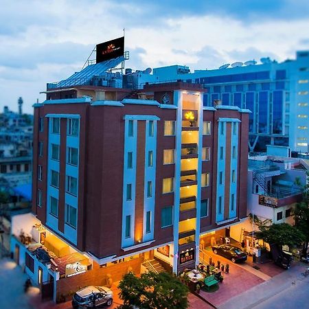 Hotel Kapish Smart-All Pure Veg Jaipur Eksteriør billede