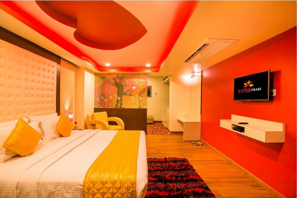 Hotel Kapish Smart-All Pure Veg Jaipur Eksteriør billede