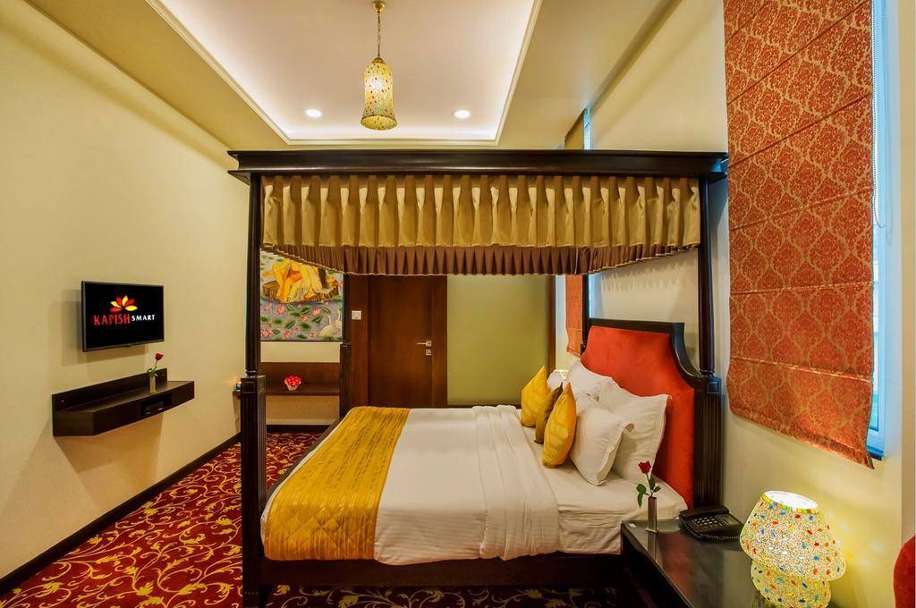 Hotel Kapish Smart-All Pure Veg Jaipur Eksteriør billede