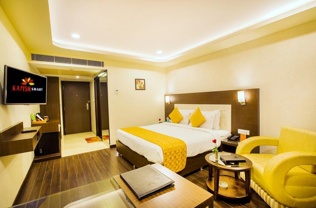 Hotel Kapish Smart-All Pure Veg Jaipur Eksteriør billede